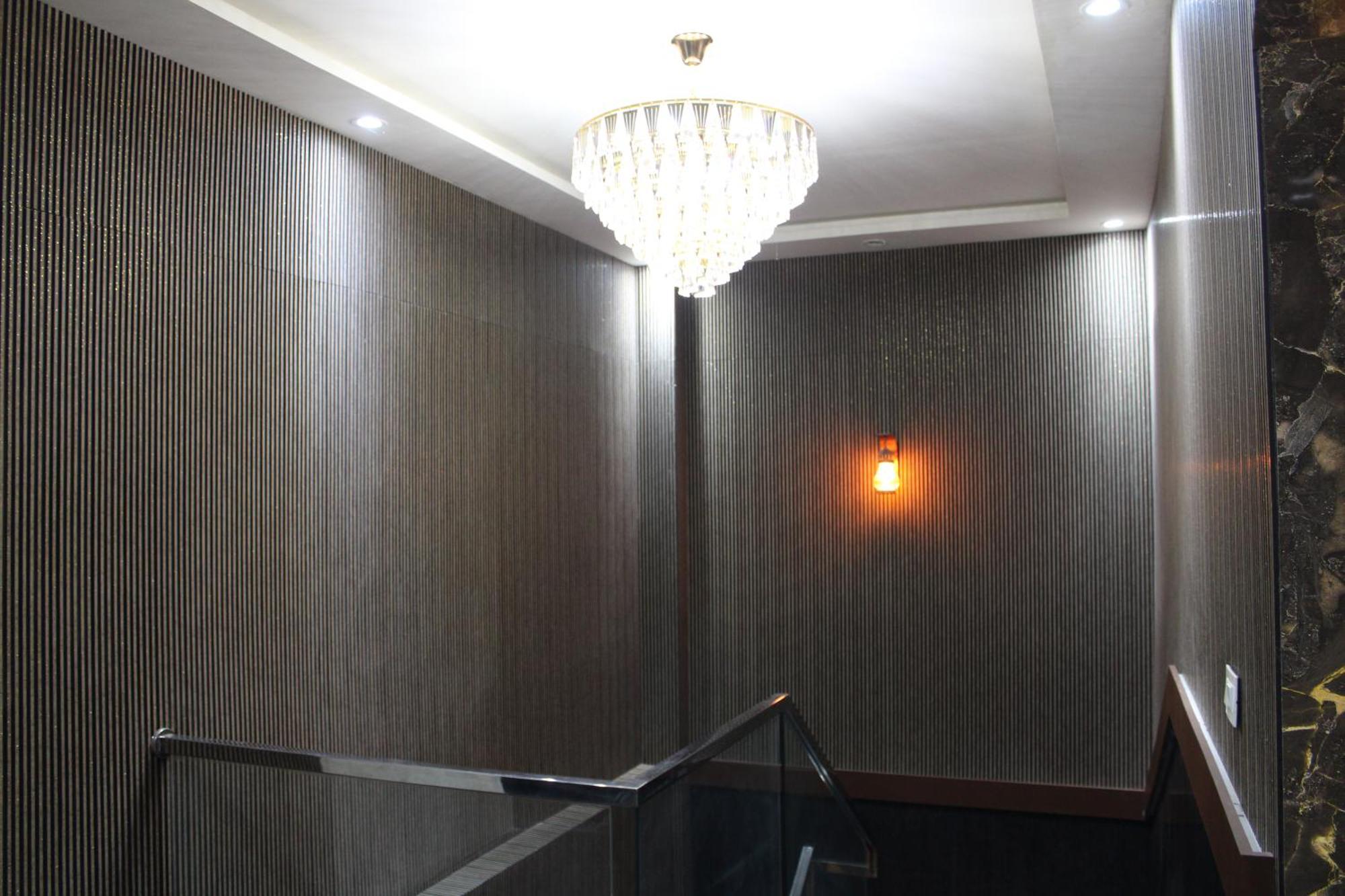 Hotel Gold Stone カーンプル エクステリア 写真